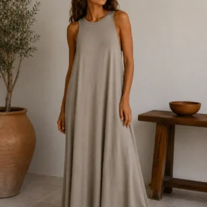 Long basic flowy dress
